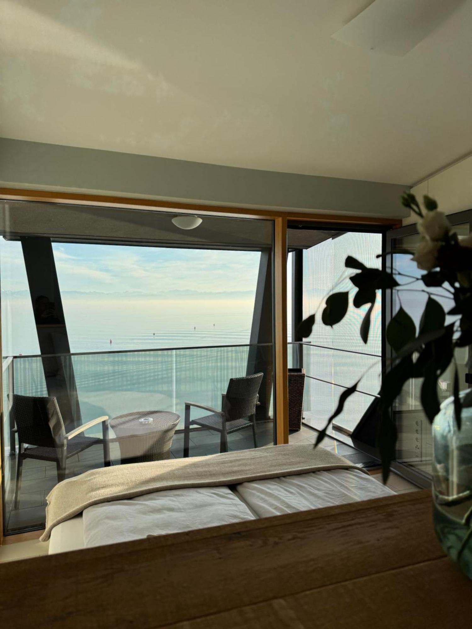 Penthouse Am See Friedrichshafen Exterior photo
